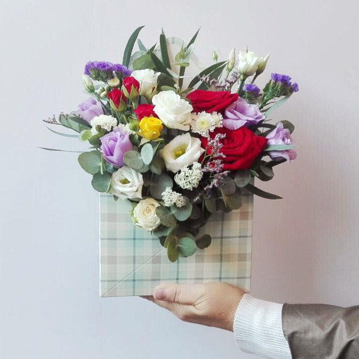 Цветочный магазин Цветочка.бел — доставка цветов по низким ценам в Минске
